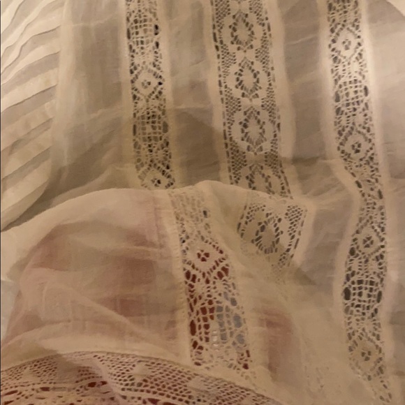 White American Eagle Top - Picture 3 of 4